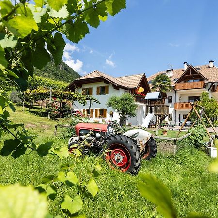 Weinhof Kager Apartment Missiano Bagian luar foto